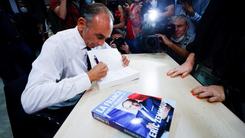 Loiret : une librairie verse les bénéfices du livre de Zemmour à une association d'aide aux migrants