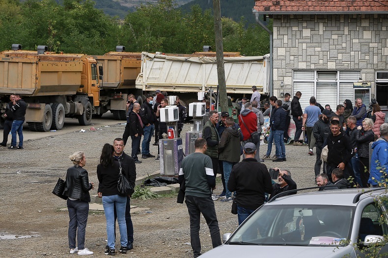 La Serbie dénonce de nouvelles «provocations» du Kosovo, son armée en état d'alerte