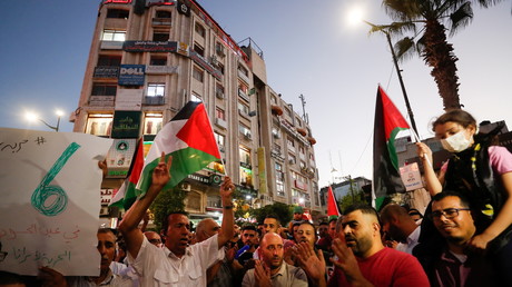 Fugitifs palestiniens : des dizaines de blessés lors de manifestations de soutien en Cisjordanie