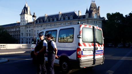 Violences contre des policiers : l'Assemblée nationale vote des peines renforcées