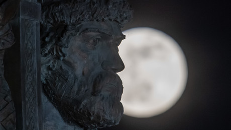 Exploration lunaire : en Russie, un appel d'offres pour optimiser les conditions d'un vol habité