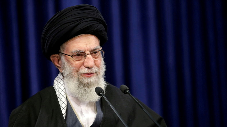 «Péché» : Ali Khamenei exhorte plusieurs pays arabes à renoncer à la normalisation avec Israël