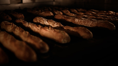 Accusé d'avoir relayé des propos anti-France, le boulanger parisien primé ne fournira pas l'Elysée