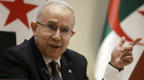 Le chef de la diplomatie algérienne estime que la France doit «décoloniser sa propre histoire»