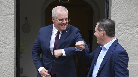 Le Premier ministre australien avec le Premier ministre du Territoire du Nord à Sydney le 16 octobre 2020 (image d'illustration).