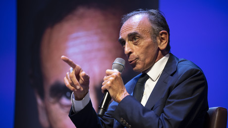 Eric Zemmour prenant la parole lors d’une conférence de presse organisée à Toulon (Var), le 17 septembre 2021 (image d'illustration).