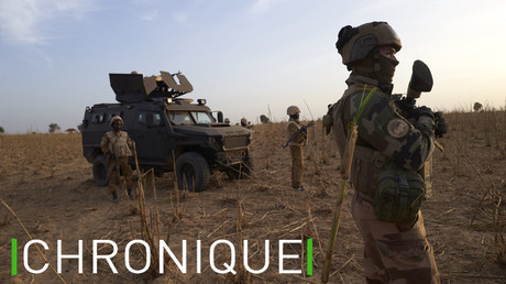 Un militaire français patrouille dans une zone rurale dans le nord du Mali, dans le cadre de l'opération Barkhane, en novembre 2019 (image d'illustration).
