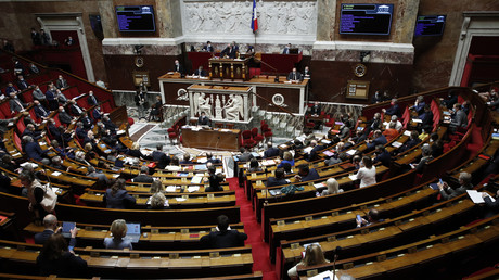 L'hémicycle de l'Assemblée nationale, à Paris, le 16 mars 2021 (image d'illustration).