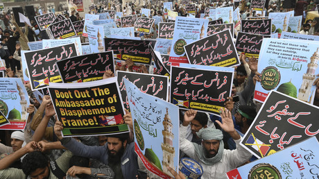 Pakistan : au moins trois morts lors d'une manifestation d'islamistes hostiles à la France