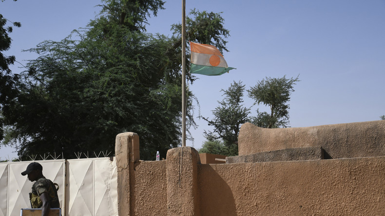 Niger: au moins 26 enfants trouvent la mort dans l'incendie de leur école construite en paille