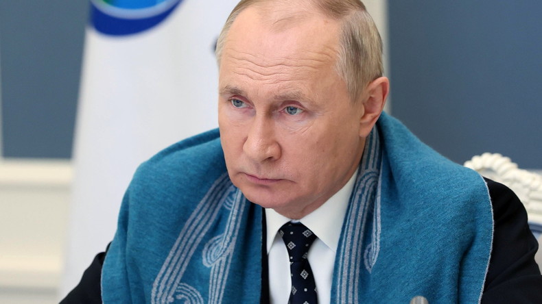 «D'où viennent les crises migratoires ?» Poutine tance l'Occident sur le dossier biélorusso-polonais