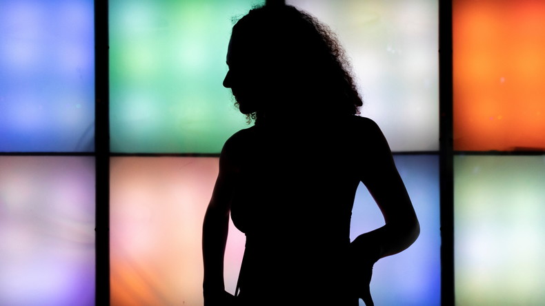 Covid-19 : une fellation contre une vaccination, l'offre surprenante d'un club de Genève