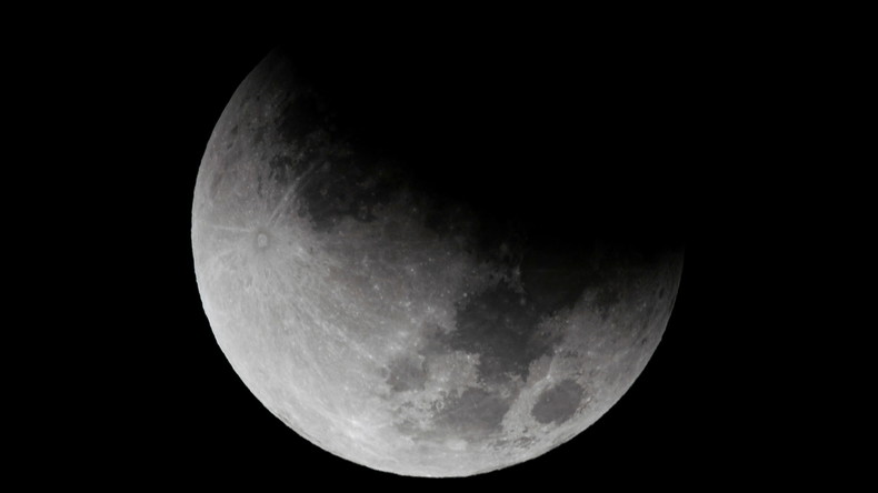 Une centrale nucléaire sur la Lune ? La Nasa et le gouvernement américain lancent un appel d'offres