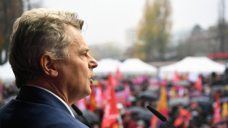 Fabien Roussel salue les maires qui refusent des salles de meeting à Marine Le Pen et Eric Zemmour