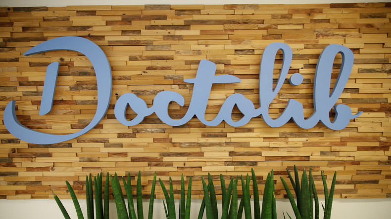 Doctolib saturé après les annonces d'Olivier Véran sur le rappel vaccinal