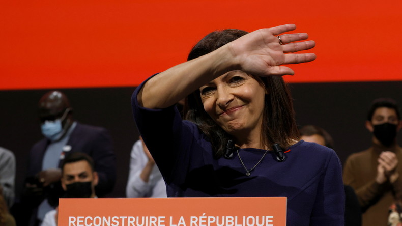 «Pourquoi pas ?» : Anne Hidalgo plutôt favorable à la vaccination obligatoire contre le Covid-19