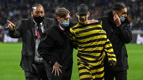 Rodéos moto illégaux, actions choc : la bande des «Daltons» chez Hanouna pour expliquer sa démarche