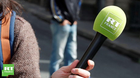Appel à «virer» les journalistes de RT France de manifestations : une plainte déposée