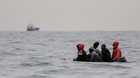 Immigration clandestine : Decathlon retire ses kayaks de la vente à Calais et Grande-Synthe