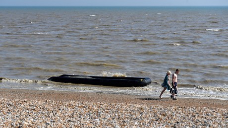Manche : 272 migrants qui tentaient de rejoindre l'Angleterre secourus en mer par la France