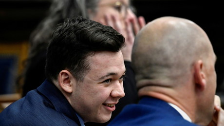 Etats-Unis : le jeune  Kyle Rittenhouse acquitté après avoir tué deux manifestants antiracistes