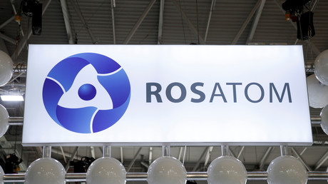 Le logo de Rosatom à la World Nuclear Exhibition, à Villepinte, le 26 juin 2018.