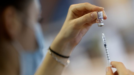 Le régulateur européen approuve le vaccin de Pfizer pour les 5-11 ans, la France y réfléchit