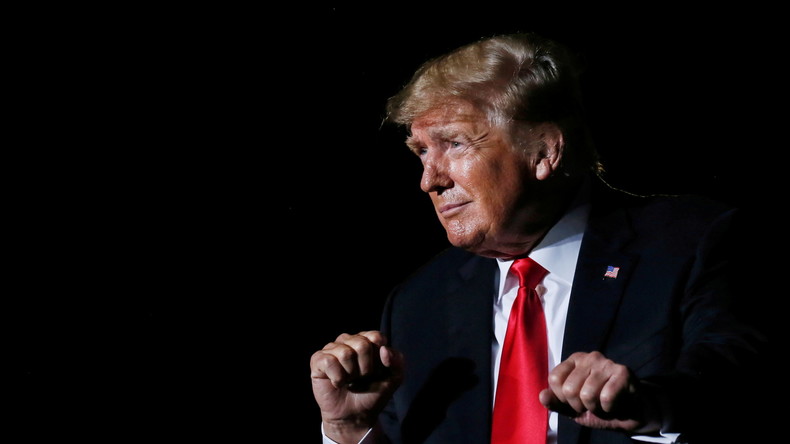 Trump lève un milliard de dollars auprès d'investisseurs institutionnels pour son réseau social