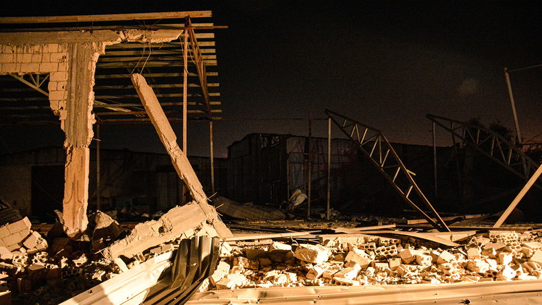 Syrie : le port de Lattaquié visé par une frappe aérienne d'Israël (VIDEO)