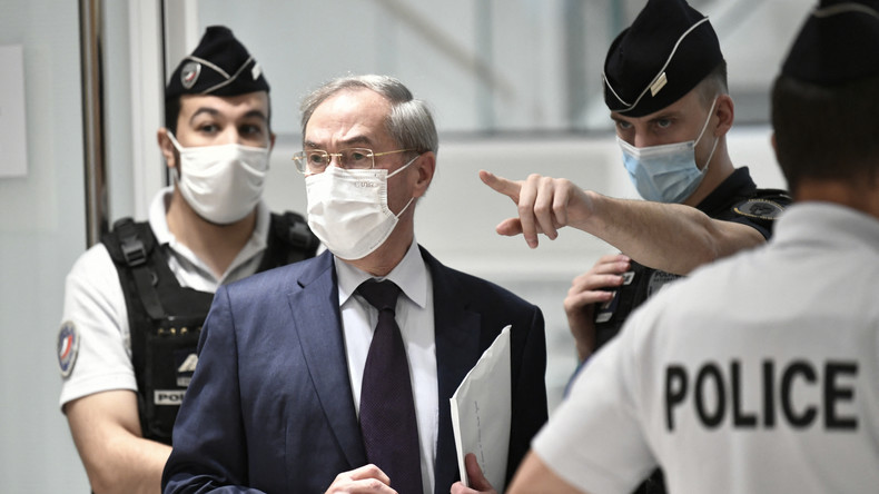 Incarcéré, Claude Guéant paye sa dette de 292 000 euros et demande sa remise en liberté