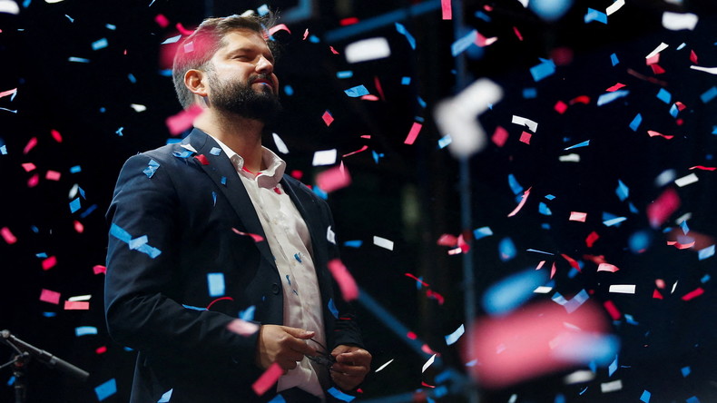 Le leader de la coalition de gauche Gabriel Boric élu président du Chili