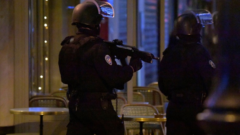 Prise d'otage à Paris : la seconde femme libérée, le suspect interpellé