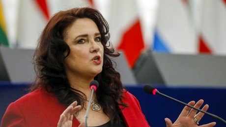 La Commission européenne retire le document contenant des recommandations sur l'inclusivité