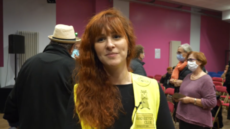 «Gilets au bout de mes rêves» : quand les Gilets jaunes montent sur scène (VIDEO)