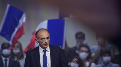 «Chiens truffiers des subventions» : Eric Zemmour pointe du doigt la «provocation» de SOS Racisme