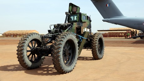 Un véhicule français SOUVIM 2 pour la détection d'engins explosifs improvisés et de mines, photographié à Gao, au Mali le 13 décembre (image d'illustration).