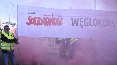 Solidarnosc accusé par des syndicats français d’accointance avec Marine Le Pen et Eric Zemmour