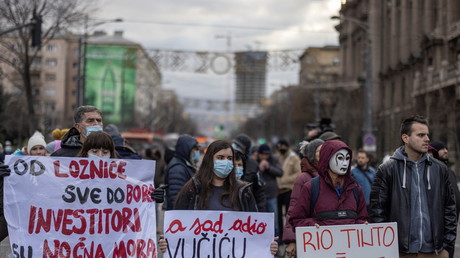 Serbie : les opposants à un projet d'extraction de lithium menacent de bloquer le pays