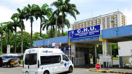 Antilles : les soignants opposés à la vaccination pourront bénéficier d'une rupture conventionnelle