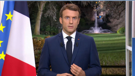«Mensongers», «déconnexion» : les vœux d'Emmanuel Macron attaqués par une partie de l'opposition