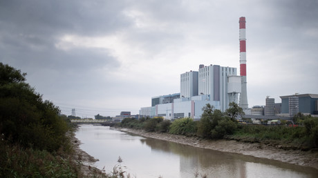 Son parc nucléaire diminué, la France compte sur ses centrales à charbon pour l'hiver