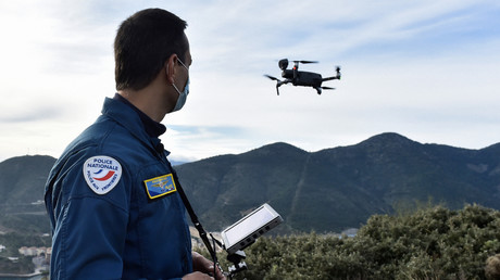 Le Conseil constitutionnel valide sous conditions l'usage des drones par les forces de l'ordre