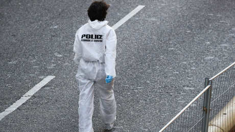 Un policier scientifique effectue des relevés à Nice (image d'illustration).