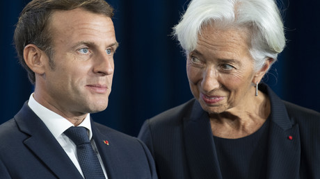 La présidente de la Banque centrale européenne Christine Lagarde et le président français Emmanuel Macron à Francfort, en Allemagne, le 28 octobre 2019 (image d'illustration).