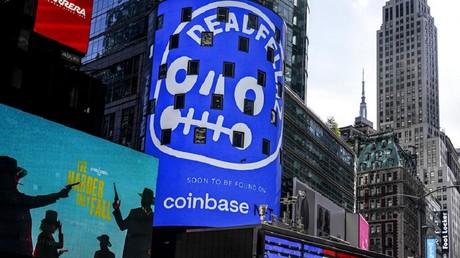 Une publicité pour Coinbase, plate-forme d'achat, de vente et de stockage de cryptomonnaies, à Times Square, à New York (image d'illustration).