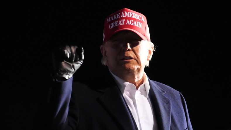 L'ancien président américain Donald Trump, le 12 mars 2022 à Florence, en Caroline du Sud.
