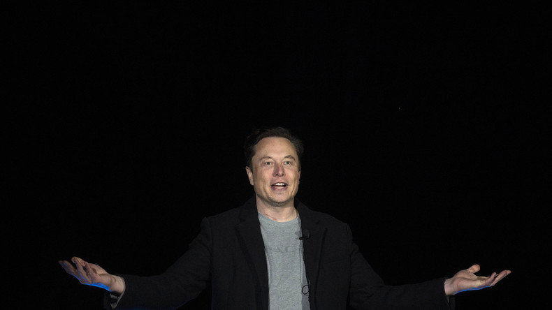 Elon Musk, lors d'une conférence de presse dans les installations Starbase de SpaceX au Texas
