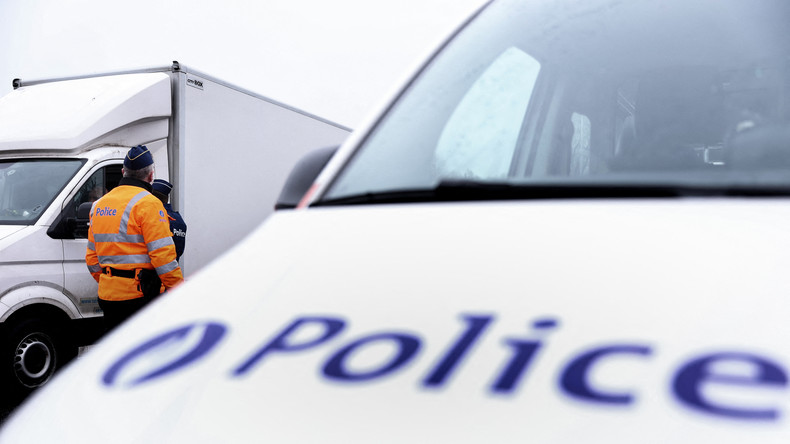 Belgique : une voiture percute la foule lors d'un carnaval, six morts