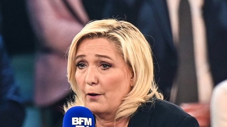 Marine Le Pen lors d'une émission sur BFM TV le 22 mars 2022.