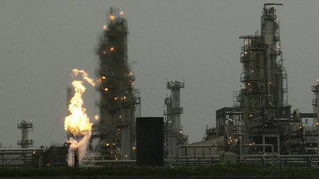 Une raffinerie du groupe pétrolier Tesoro Corp. à Anacortes, aux Etats-Unis, le 2 avril 2010
